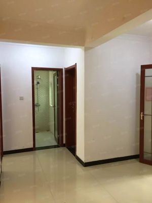 科技園旁合租新選 無(wú)中介費(fèi)主臥，便捷生活觸手可及